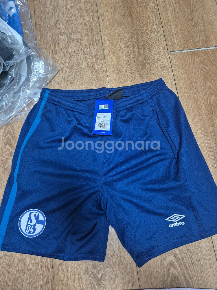 새상품 샬케04 반바지 축구 유니폼 분데스--0