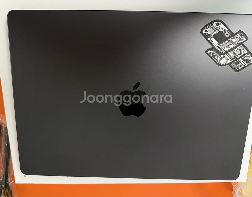 MacBook Pro 14 M3 Pro--0