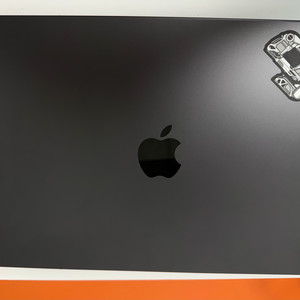 MacBook Pro 14 M3 Pro