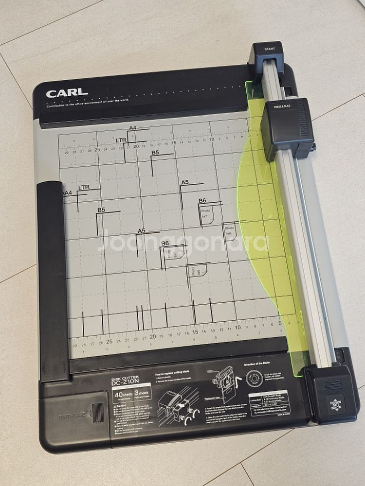 칼 DC-210N 책 A4 재단기 판매합니다~--2