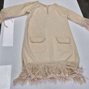 (수입보세)수술장식 니트 원피스