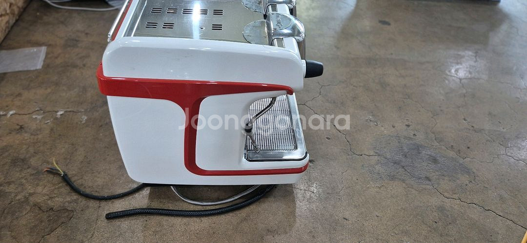 라심발리 m100 아띠바 커피머신 팝니다--3