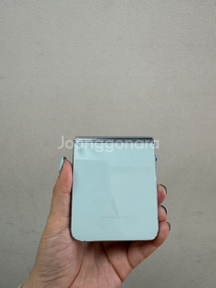 (부산중고폰)갤럭시z플립5 액정배터리 새제품 판매해요--1