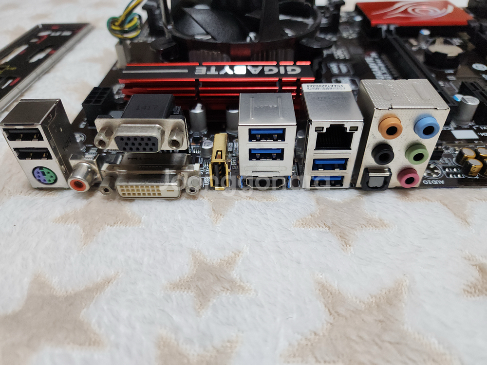 CPU i7-4790. 보드 GIGABYTE--1