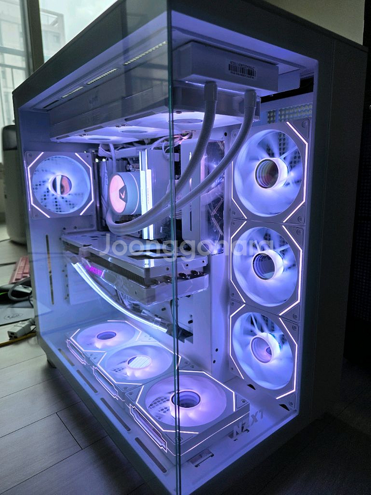 라이젠7 9800X3D RTX5080 데스크탑--0