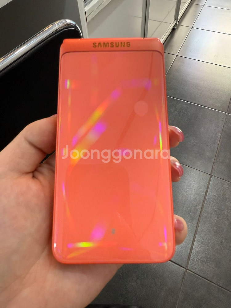 갤럭시폴더2 32GB 코랄 /Y792--0