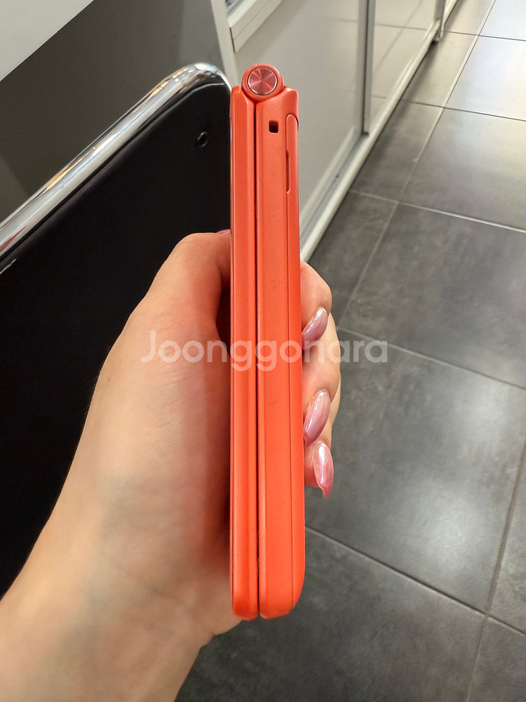 갤럭시폴더2 32GB 코랄 /Y792--2