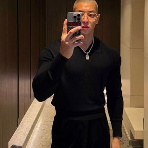 라피나토 에뚜알 실키 브이넥
