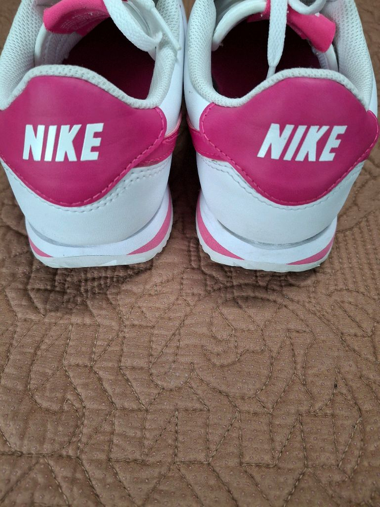 나이키 코르테즈 운동화 240--5