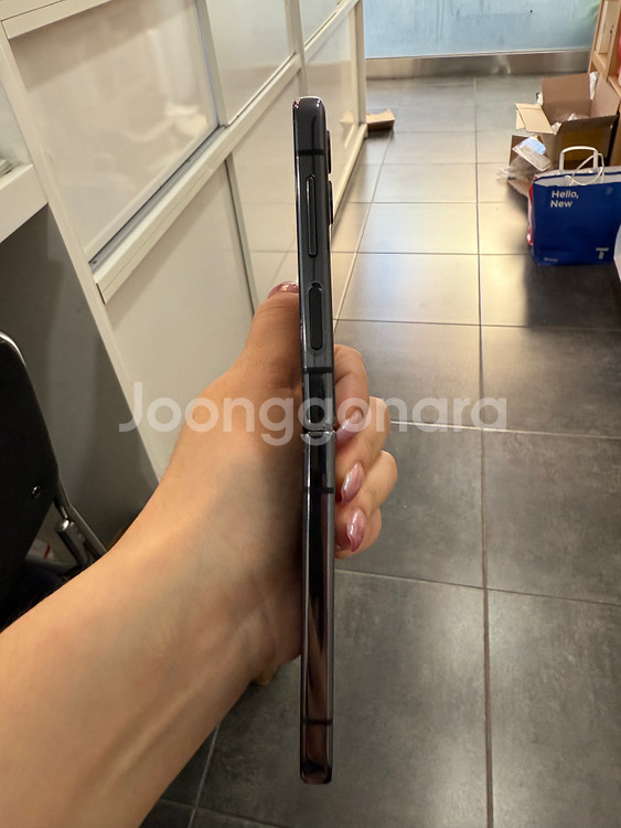 갤럭시Z플립4 256GB 블랙 /Y895--6