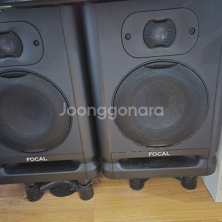 포칼 Evo 50 (모니터링 스피커) + 받침대--0