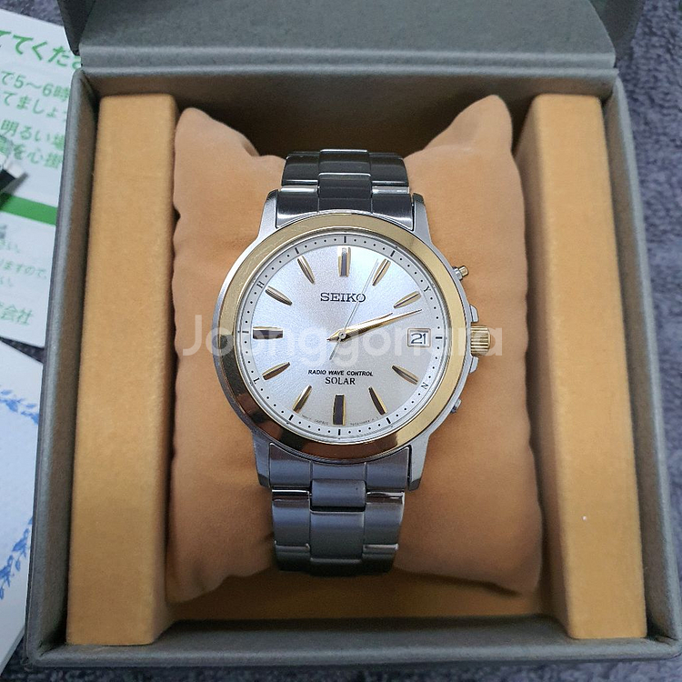세이코 Seiko 쏠라 전파수신 시계 (교환가능)--5