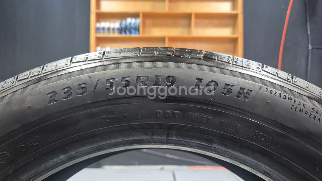 중고 타이어 235 55 19 굿이어 타이어 4본--1