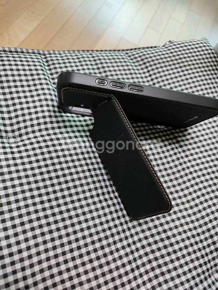 환불가능)아이폰 16 맥세이프 케이스(새상품)--5