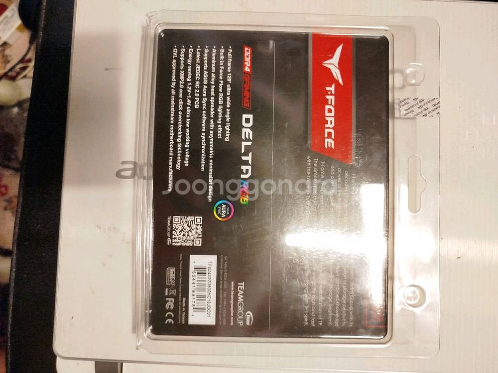 T-FORCE DELTA RGB DDR4 3600MHz--1