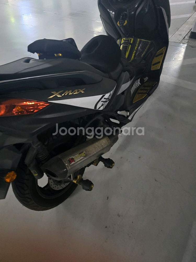 Xmax300 정품아크라 팝니다--1