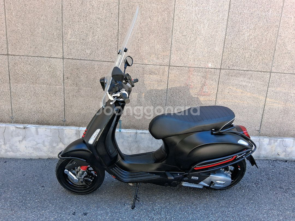 베스파 스프린트 125 매트블랙 3796km--0