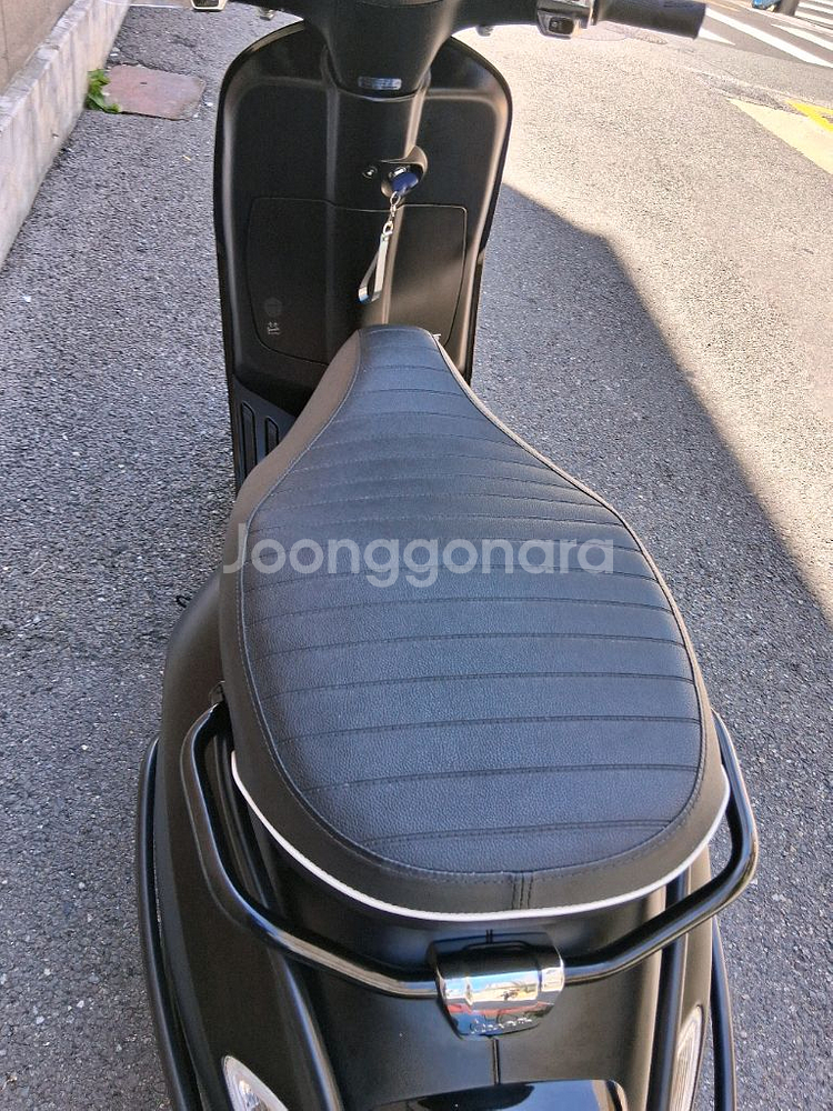 베스파 스프린트 125 매트블랙 3796km--9