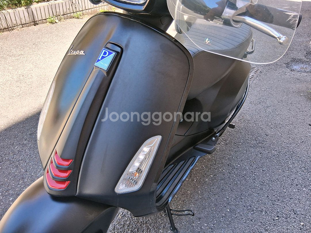 베스파 스프린트 125 매트블랙 3796km--8