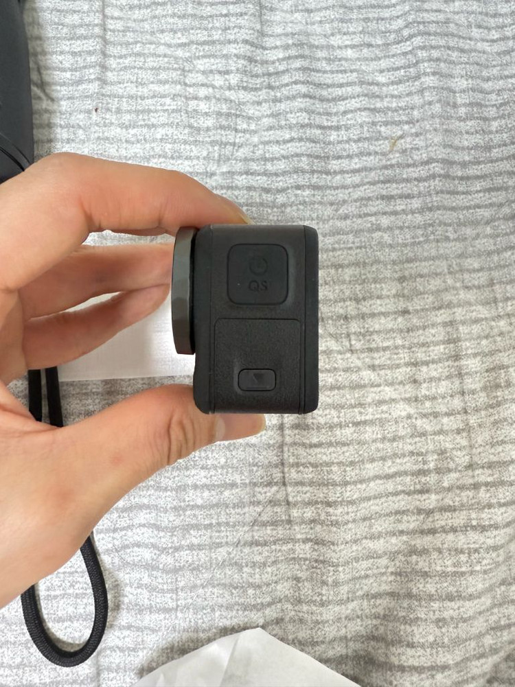 오즈모 액션5 pro 풀 박스 (27년3월 까지케어)--4