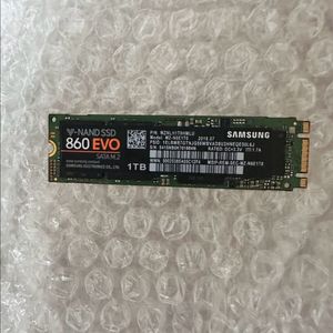 삼성 evo 860 ssd 1tb 팝니다