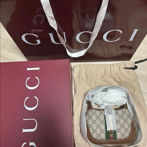 새상품) 구찌 재키 1961 미니백 팝니다.