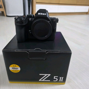 Z5ii 바디 판매합니다