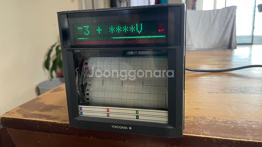 Yokogawa UR1003 온도기록계--0