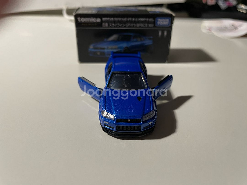 토미카 프리미엄 GT-R34--1