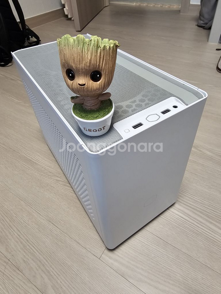 쿨러마스터 NR200P itx케이스 + 600w파워--0