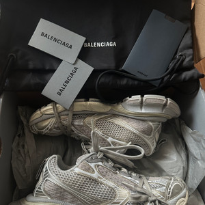 발렌시아가 Balenciaga 3xl 에그쉘 39