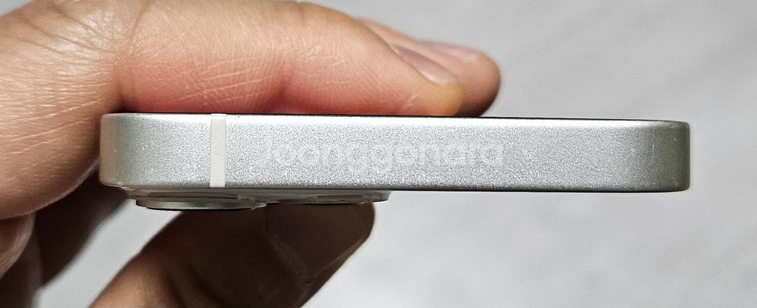 아이폰13미니 화이트 128GB 싸게 팝니다.--2