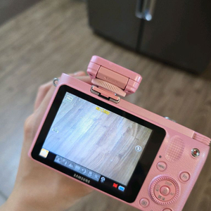 빈티지카메라 삼성nx1000 핑크 판매합니다