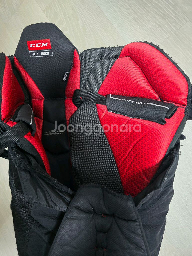 아이스하키 장비 팬츠 주니어 미디엄 CCM--3
