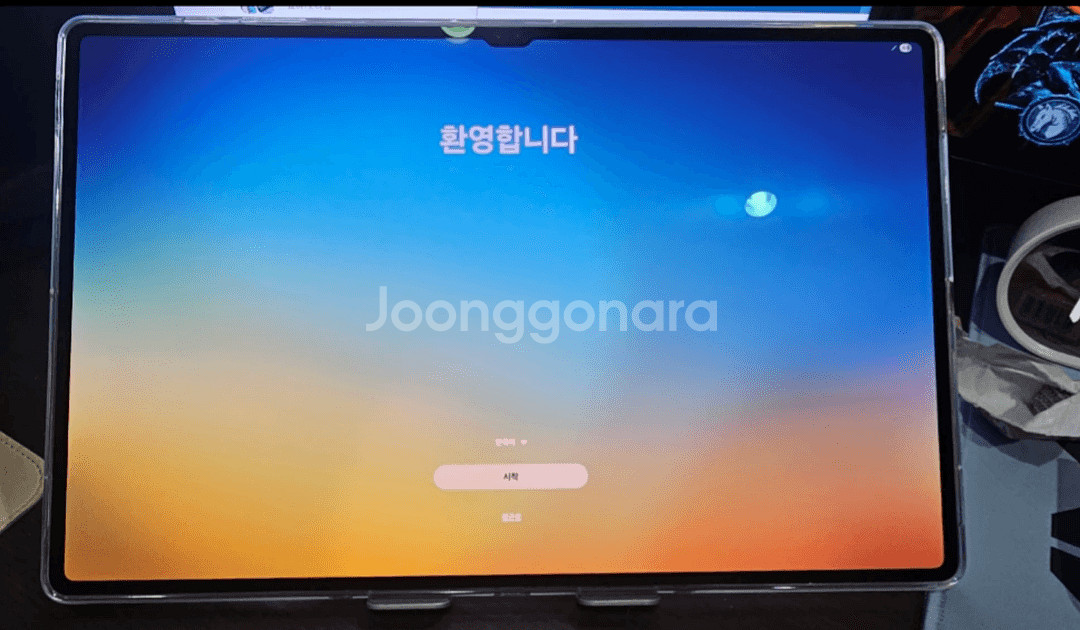 갤럭시탭 S10 울트라 256GB WIFI 실버 신품급--0