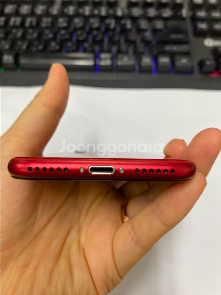 아이폰8 레드 SSS급 64GB 무잔상 버전15.1--6