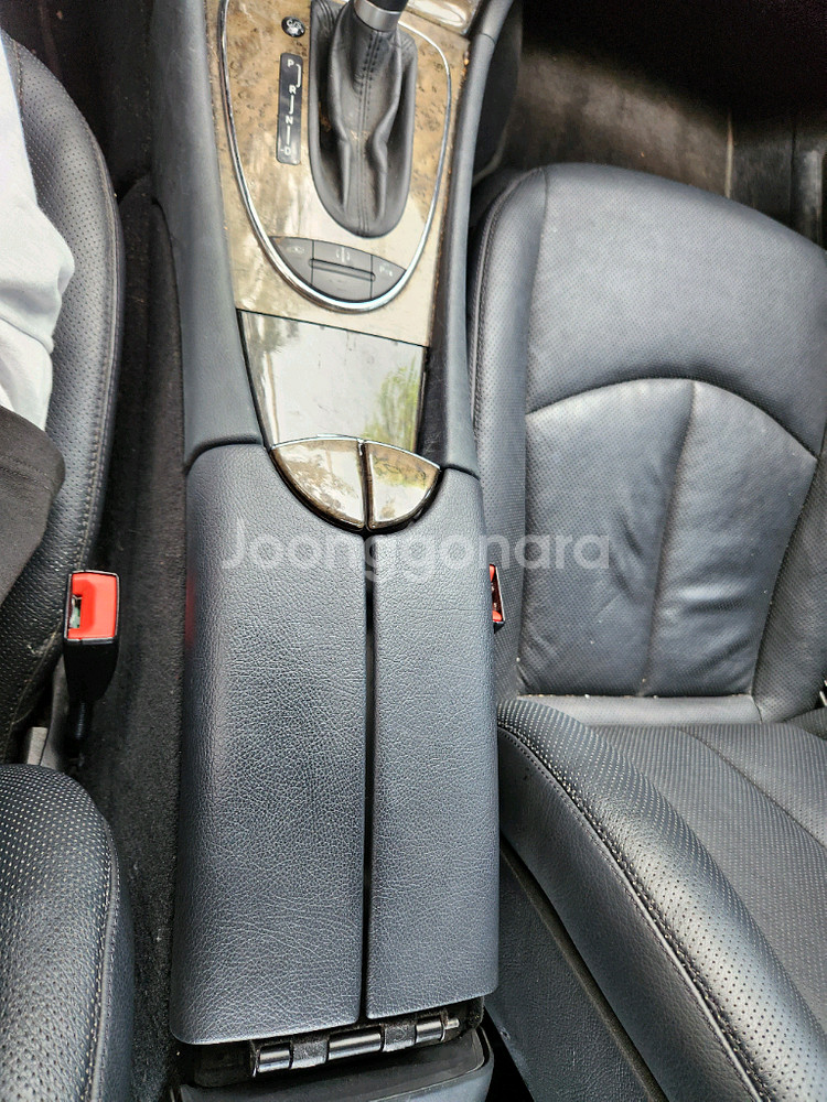 벤츠 E350 w211 08년식 폐차로 부품들 정리합--4