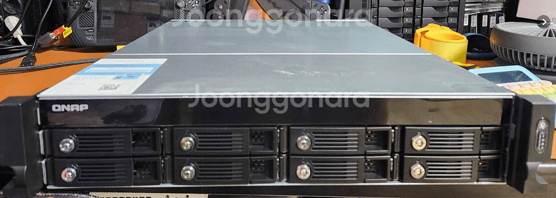 QNAP 큐냅 TVS-871U-RP 8베이 렉타입 나스--0