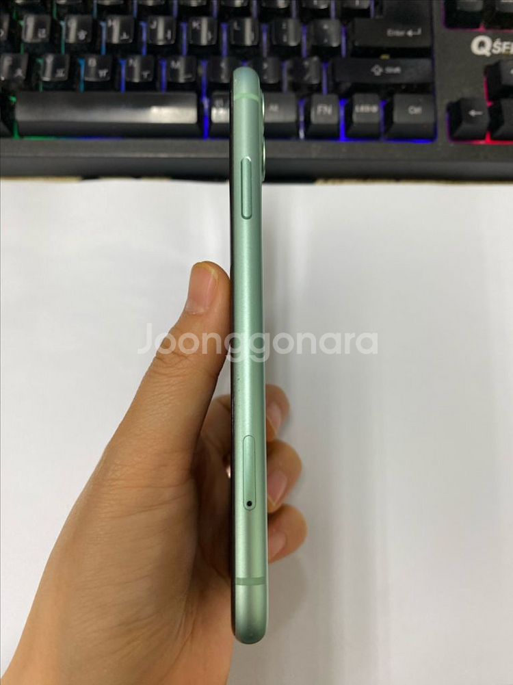 아이폰11 민트 A급 64GB 배터리100%--5