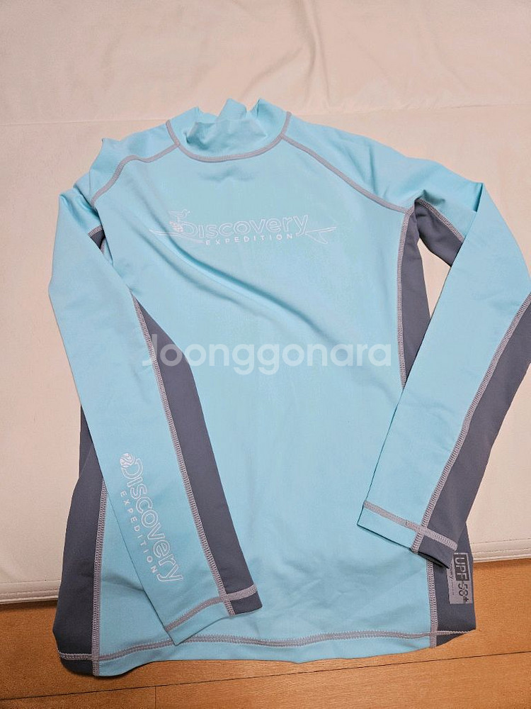 디스커버리 래쉬가드 아쿠아색상--0
