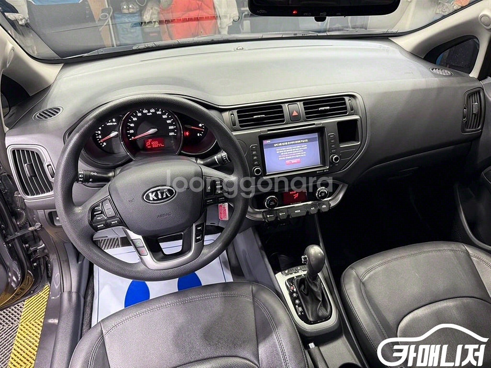 [기아]올뉴프라이드 4DR 1.6GDI 럭셔리 ECO--1