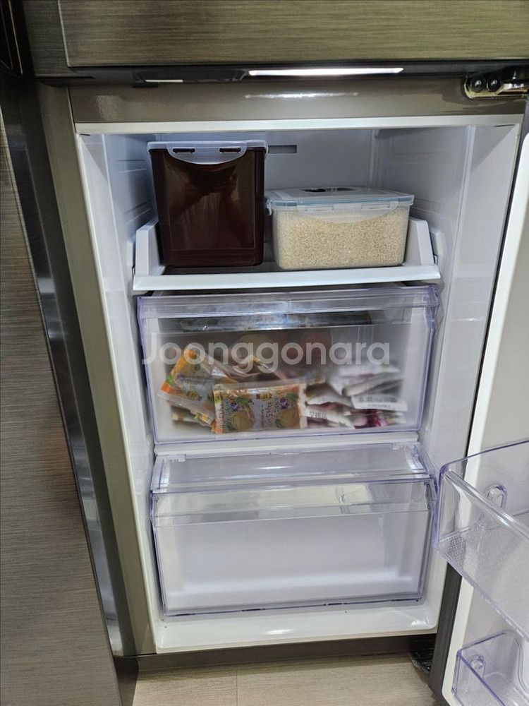 삼성 양문형 냉장고 RS63R557EB4--4