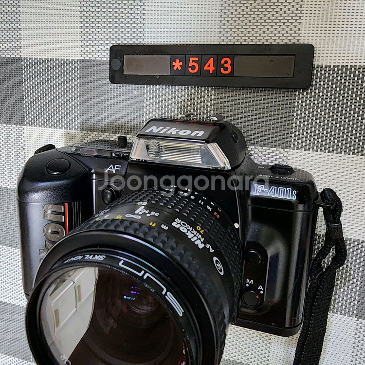 니콘 F-401 s 필름카메라 35-70 줌렌즈--1