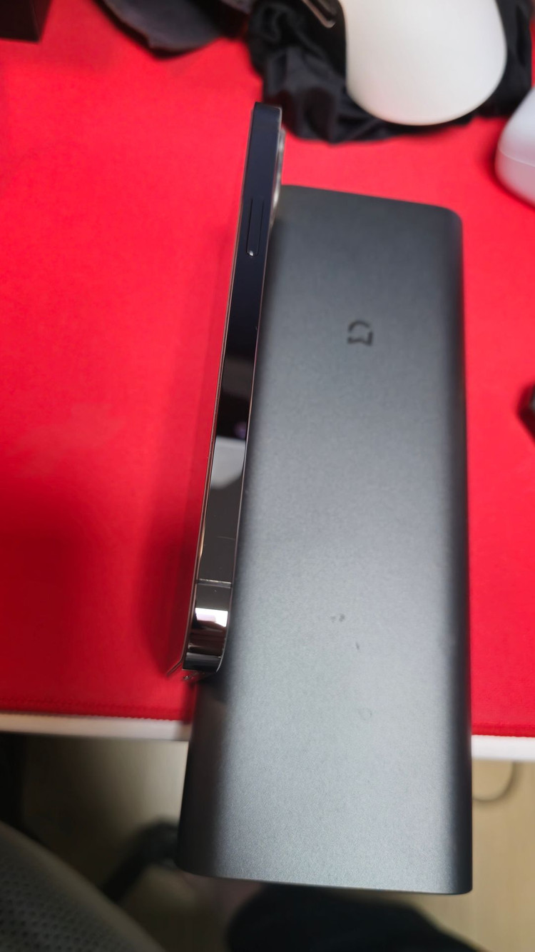 개인) 아이폰 12 pro 512gb (케이스, 필름)--7