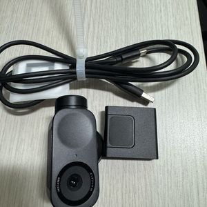 Insta360 Link 2 4K 웹캠 (블랙)