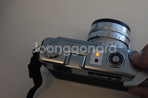 야시카 일렉트로35(DX 45mm 1:1.7) 팝니다--3