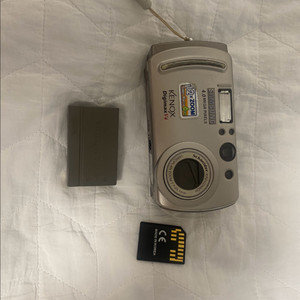 Schneider x Samsung V4 디지털카메라