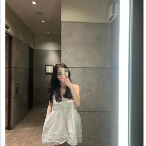 moee 레이스점프수트