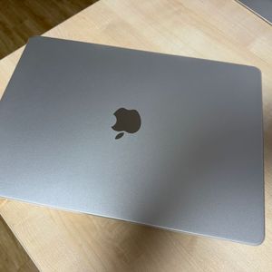 맥북에어 15인치 M4 16GB+512GB
