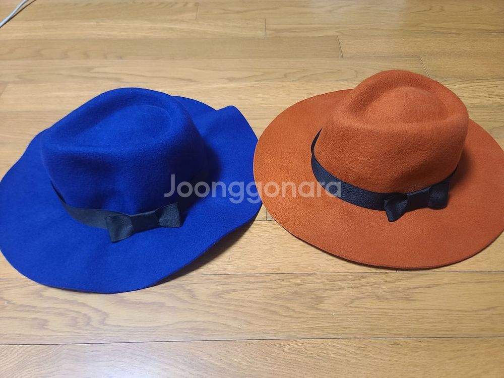 울 100% 페도라 모자 2개--1